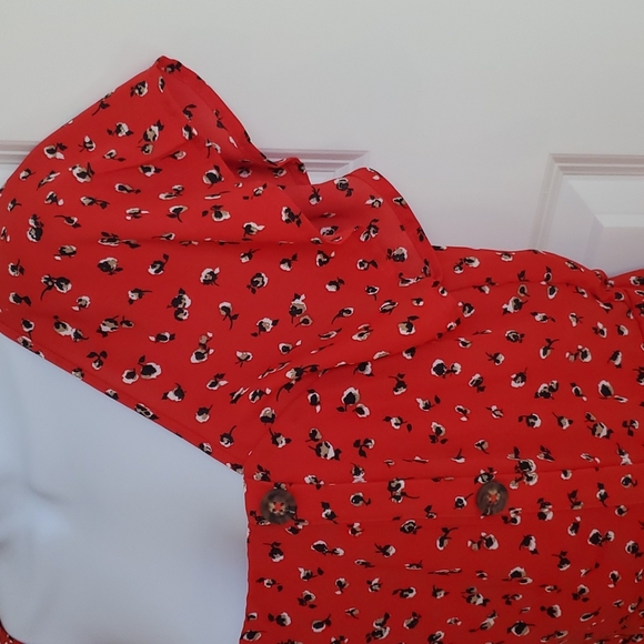 Sienna Sky women's S Red dress with button and ruffle detail - Picture 5 of 10